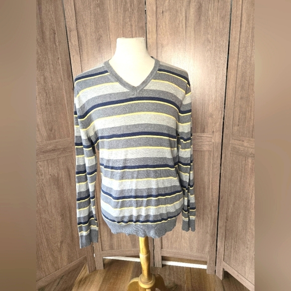 Mens striped gray yellow black sweater - Picture 1 of 11